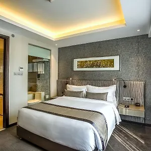 Western Maple Leaf Hotel