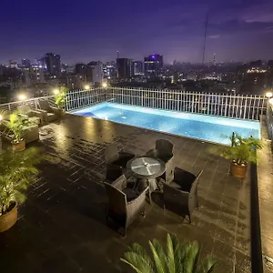 Long Hotel
